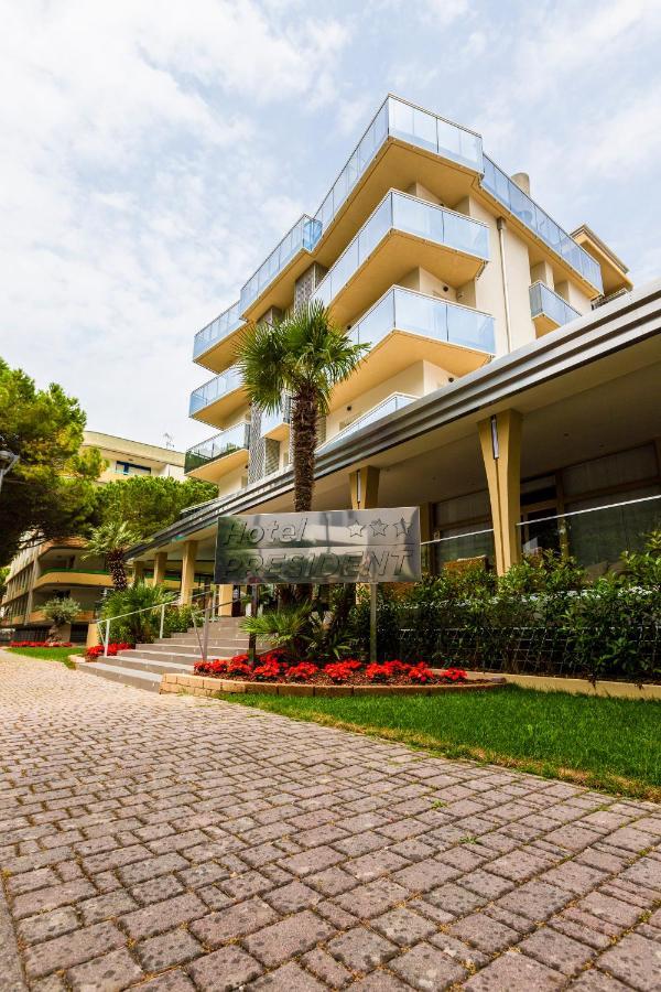 Hotel President Bibione Exterior foto